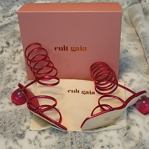 Cult Gaia Freya wrap around metallic pink sandals. - Picture 5 of 8